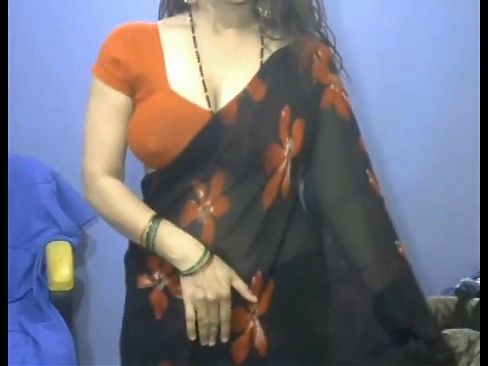 Desi Aunty Live Cam Show