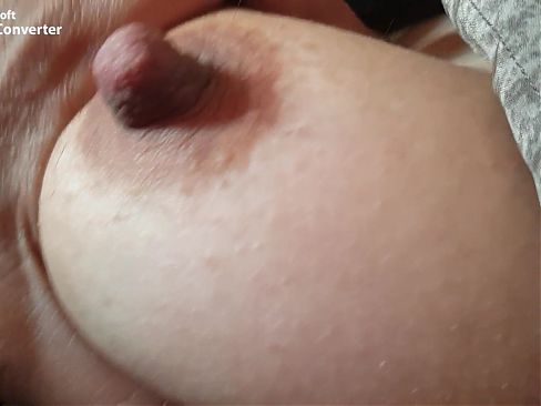 Desi wife Big Nipple Play